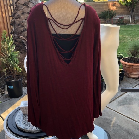 Top - Picture 3 of 7